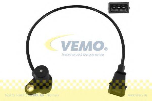 VEMO V24720082 Датчик імпульсів; Датчик частота обертання; Датчик імпульсів, маховик; Датчик частоти обертання, керування двигуном